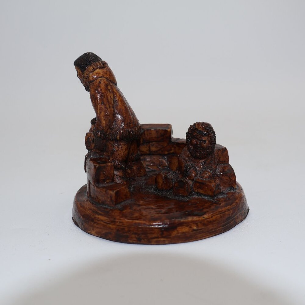 1994 Denali Creations Alaska Mother & Child Igloo Sculpture Figurine Brown 3.5"